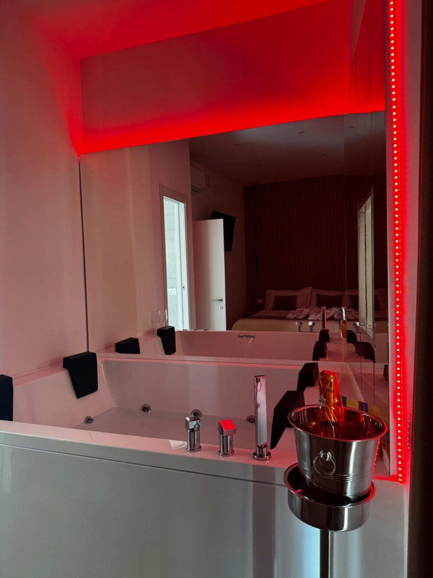Scugnizzo Apartment *