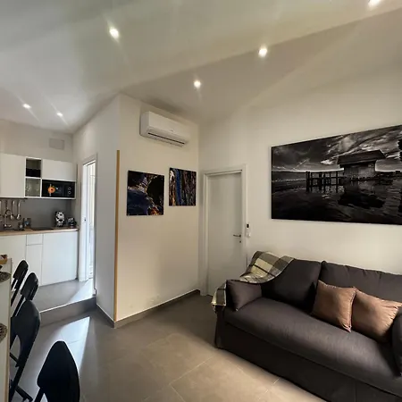 Scugnizzo Apartment Naples Exterior photo